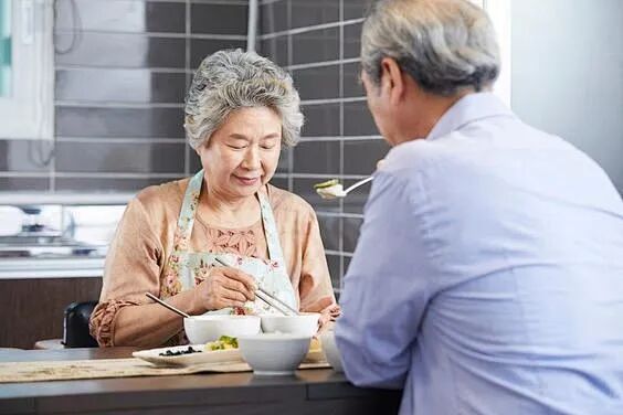從“易食”到“精準”，銀發健康食品創新趨勢